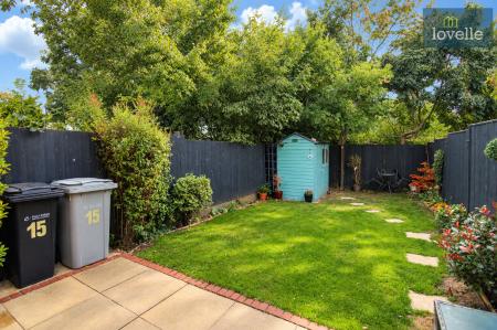 2 bedroom Semi-detached house for sale in Bradley Close, Louth, LN11