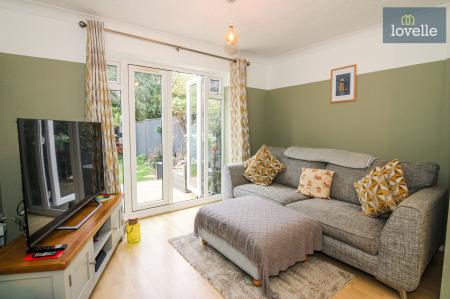 2 bedroom Semi-detached house for sale in Bradley Close, Louth, LN11