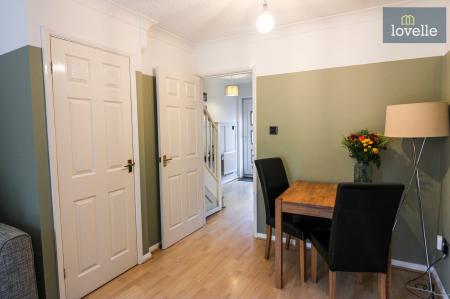 2 bedroom Semi-detached house for sale in Bradley Close, Louth, LN11