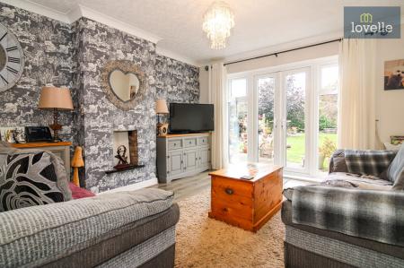 3 bedroom Semi-detached house for sale in St. Bernards Avenue, Louth, LN11