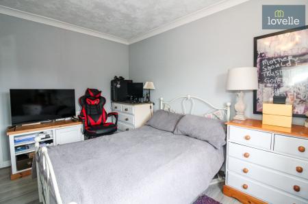 3 bedroom Semi-detached house for sale in St. Bernards Avenue, Louth, LN11