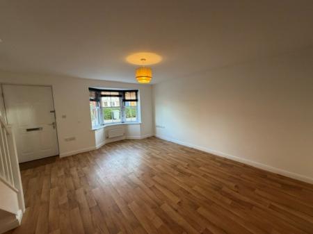 3 bedroom Semi-detached house to let in Hazel Walk ,, Alford, LN13
