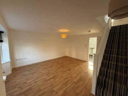 3 bedroom Semi-detached house to let in Hazel Walk ,, Alford, LN13