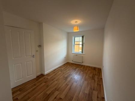 3 bedroom Semi-detached house to let in Hazel Walk ,, Alford, LN13