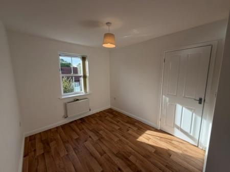 3 bedroom Semi-detached house to let in Hazel Walk ,, Alford, LN13