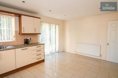 4 bedroom Detached house for sale in Woolpack Meadows, North Somercotes, LN11