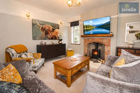 2 bedroom Detached bungalow for sale in Authorpe, Louth, LN11