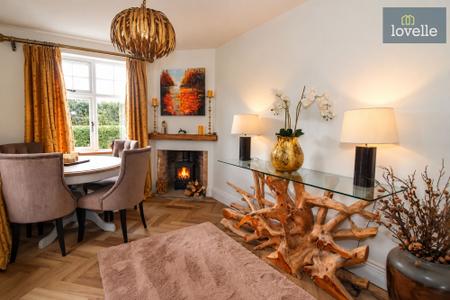 2 bedroom Detached bungalow for sale in Authorpe, Louth, LN11