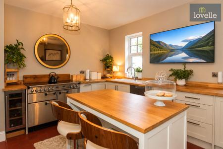 2 bedroom Detached bungalow for sale in Authorpe, Louth, LN11