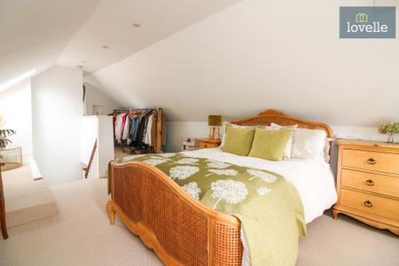 2 bedroom Detached bungalow for sale in Authorpe, Louth, LN11
