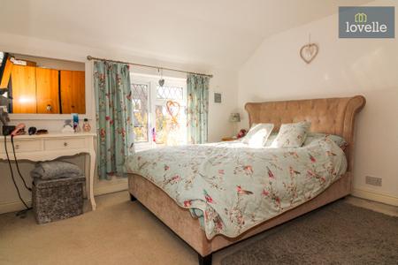 4 bedroom Detached house for sale in Jubilee Road, North Somercotes, LN11