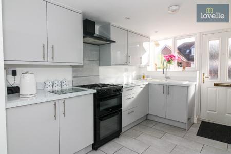4 bedroom Detached house for sale in Jubilee Road, North Somercotes, LN11