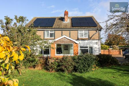 4 bedroom Detached house for sale in Jubilee Road, North Somercotes, LN11