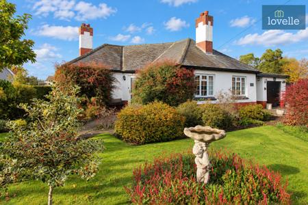 3 bedroom Detached bungalow for sale in Main Road, South Reston, LN11