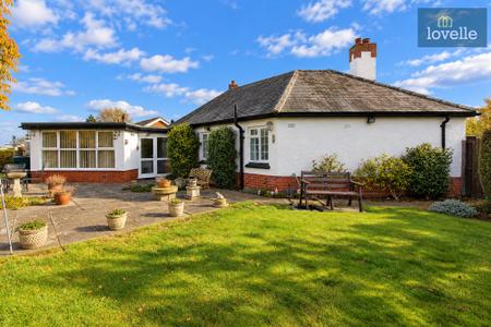 3 bedroom Detached bungalow for sale in Main Road, South Reston, LN11
