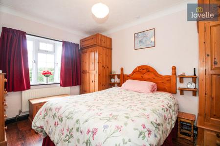 3 bedroom Detached bungalow for sale in Main Road, South Reston, LN11