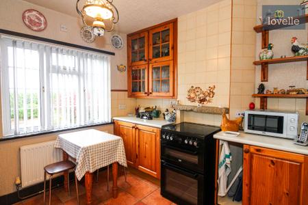 3 bedroom Detached bungalow for sale in Main Road, South Reston, LN11