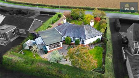 3 bedroom Detached bungalow for sale in Main Road, South Reston, LN11