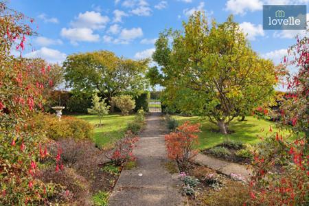 3 bedroom Detached bungalow for sale in Main Road, South Reston, LN11