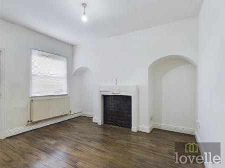 4 bedroom Terraced House for sale in Alford Road, Sutton on Sea, LN12