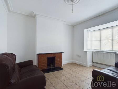 4 bedroom Terraced House for sale in Alford Road, Sutton on Sea, LN12