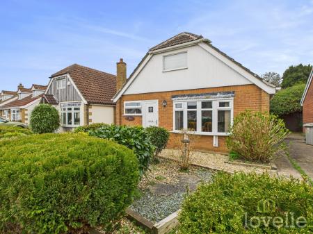 2 bedroom Detached bungalow for sale in Chanctonbury Way, Sutton on Sea, LN12
