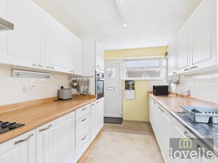 2 bedroom Detached bungalow for sale in Chanctonbury Way, Sutton on Sea, LN12