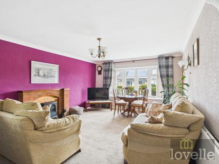 2 bedroom Detached bungalow for sale in Chanctonbury Way, Sutton on Sea, LN12