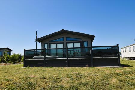 2 bedroom Park home for sale in Alford Road, Mablethorpe, LN12