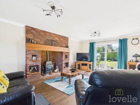 4 bedroom Detached house for sale in Church Lane, Mablethorpe, LN12