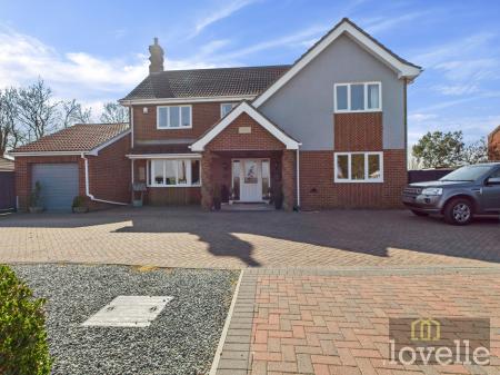 4 bedroom Detached house for sale in Church Lane, Mablethorpe, LN12