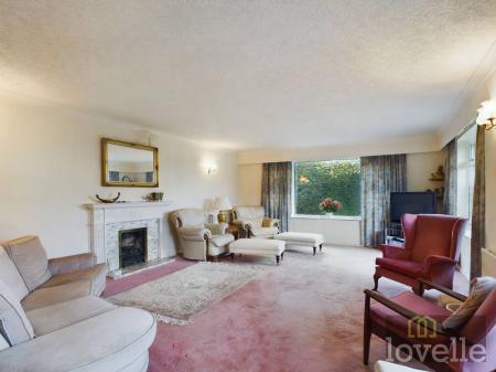 4 bedroom Detached house for sale in Church Lane, Mablethorpe, LN12