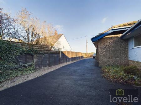 4 bedroom Detached house for sale in Church Lane, Mablethorpe, LN12