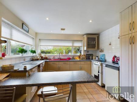 4 bedroom Detached house for sale in Church Lane, Mablethorpe, LN12