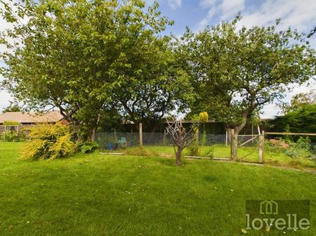 3 bedroom Detached bungalow for sale in Crabtree Lane, Sutton on Sea, LN12