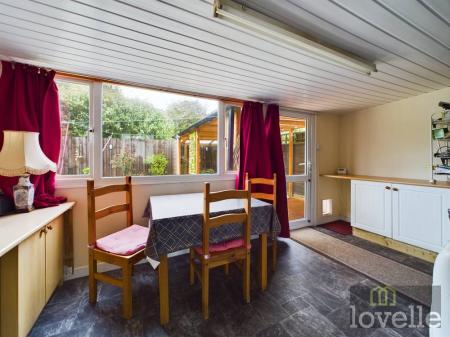 2 bedroom Semi-detached bungalow for sale in Harris Boulevard, Mablethorpe, LN12