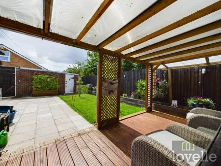 2 bedroom Semi-detached bungalow for sale in Harris Boulevard, Mablethorpe, LN12