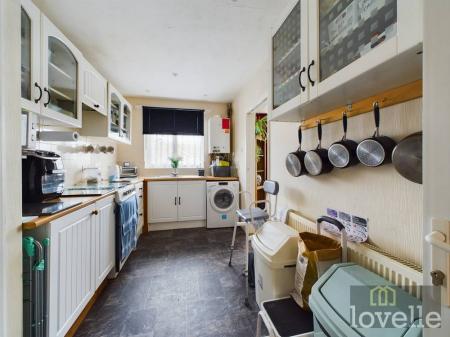 2 bedroom Semi-detached bungalow for sale in Harris Boulevard, Mablethorpe, LN12