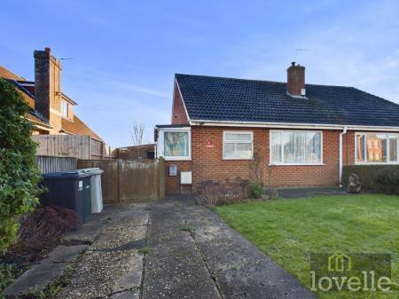 2 bedroom Semi-detached bungalow for sale in High Street, Mablethorpe, LN12