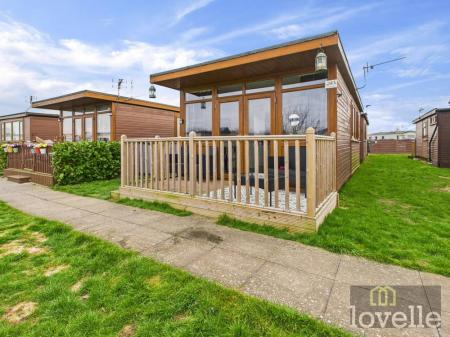 2 bedroom Chalet for sale in Mablethorpe Caravan Chalet Park, Mablethorpe, LN12