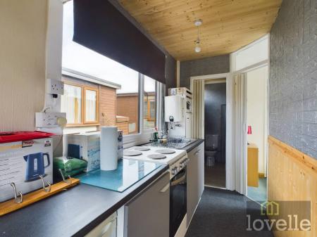 2 bedroom Chalet for sale in Mablethorpe Caravan Chalet Park, Mablethorpe, LN12