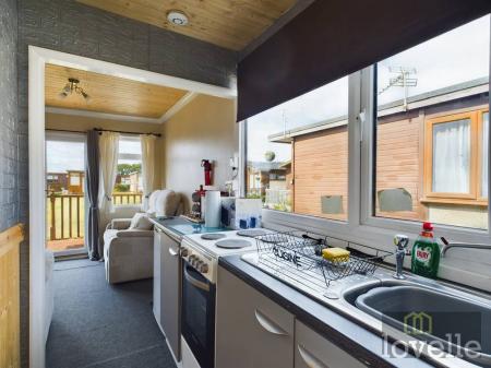 2 bedroom Chalet for sale in Mablethorpe Caravan Chalet Park, Mablethorpe, LN12