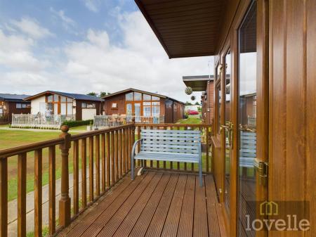 2 bedroom Chalet for sale in Mablethorpe Caravan Chalet Park, Mablethorpe, LN12