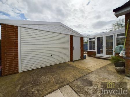 3 bedroom Detached bungalow for sale in Main Road, Withern, LN13
