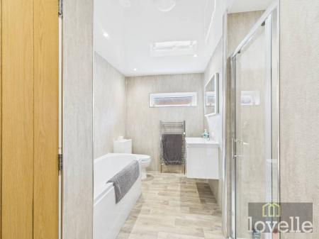 3 bedroom Detached bungalow for sale in Main Road, Withern, LN13