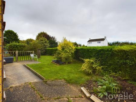 2 bedroom Detached bungalow for sale in North Road, Trusthorpe, LN12