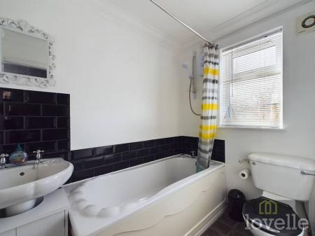 1 bedroom Flat for sale in Quebec Road, Mablethorpe, LN12