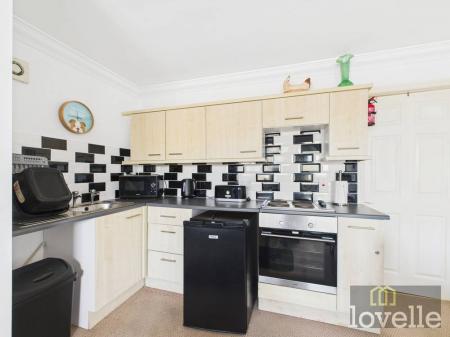 1 bedroom Flat for sale in Quebec Road, Mablethorpe, LN12