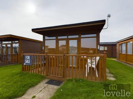 Off Links Avenue, Mablethorpe, LN12