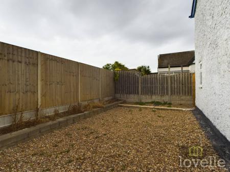 2 bedroom Detached house for sale in Queens Park Close, Mablethorpe, LN12